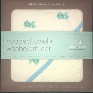 Aden + Anais towel set